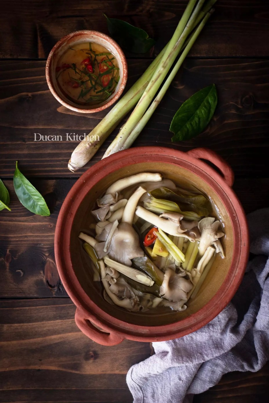 Chàng trai sở hữu loạt món chay đẹp lung linh: Ăn chay giúp cơ thể nhẹ nhàng hơn, da dẻ sáng mịn hơn!