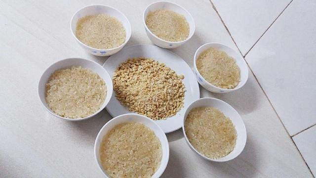 Chè con ong