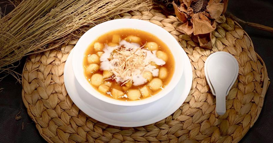 Chè mochi sắn hot là thế nhưng hóa ra cách làm cũng dễ thôi, tranh thủ ngày nghỉ chị em trổ tài nào!