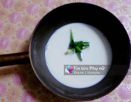 Chè nếp cẩm khoai môn dẻo ngon, thơm mát