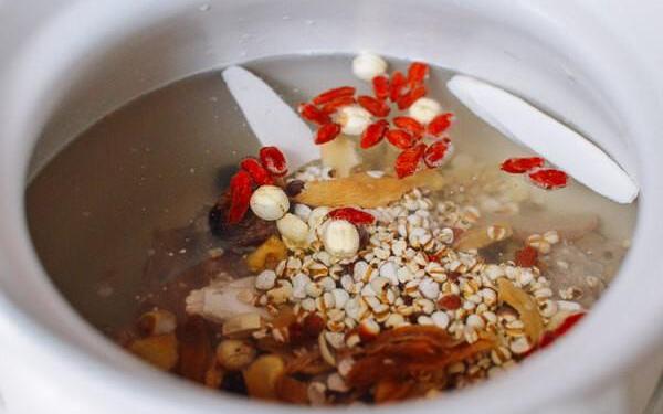 Chỉ là canh thịt heo nhưng nếu biết cách nấu sẽ bổ dưỡng vô cùng