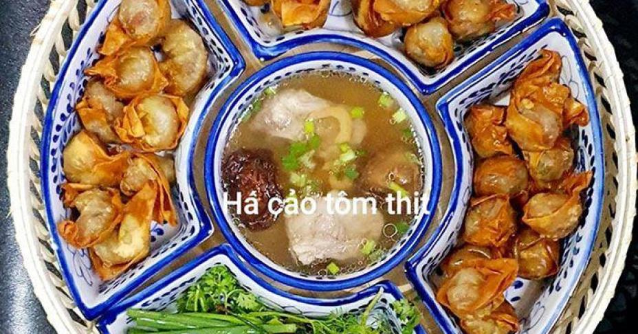 Chồng đi làm về muộn, vợ đảm ngày nào cũng phần một mâm cơm đủ món tuyệt ngon