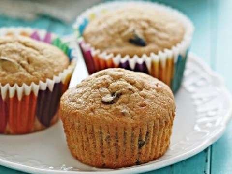 chuoi cu dung bo di hay lam ngay banh muffin vua nhanh vua ngon Chuối cũ đừng bỏ đi hãy làm ngay bánh muffin vừa nhanh vừa ngon