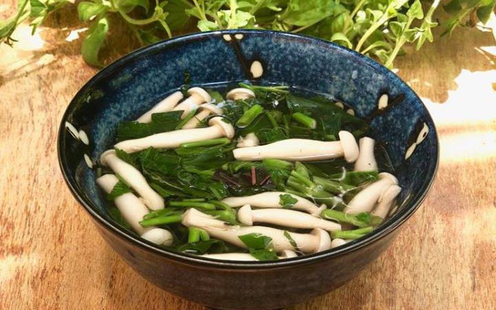 Có món canh mát từ trong ra ngoài, ngày nắng nóng nhất định các mẹ không thể bỏ qua