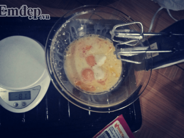 Công thức làm bánh bông lan nở xốp, mềm thơm y như ngoài hàng