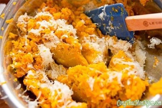 Công thức làm món bí đỏ nghiền trộn phô mai