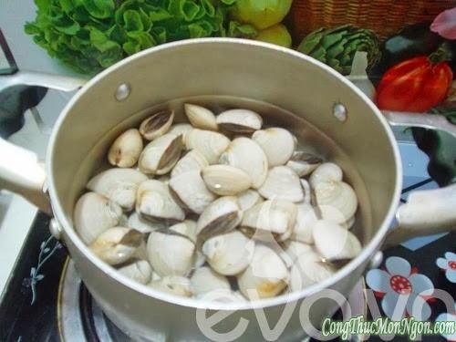 Công thức món canh ngao chua dọc mùng