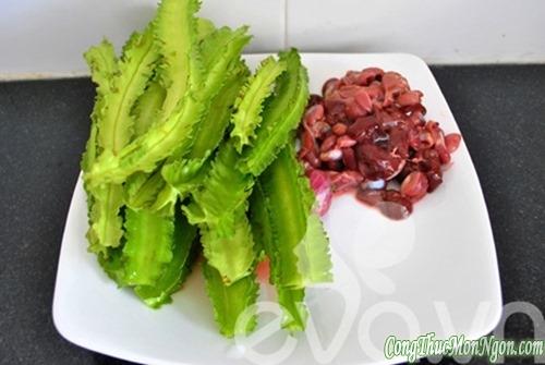 Công thức món đậu rồng xào mề chim