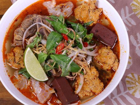 cong thuc nau bun bo hue chuan ngon Công thức nấu bún bò Huế chuẩn ngon