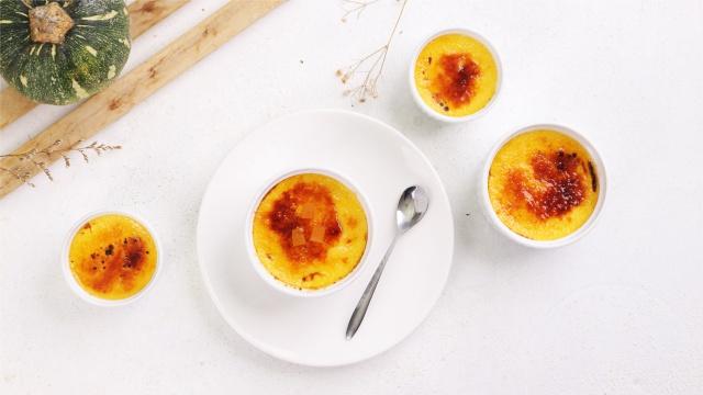 Cream brulee bí đỏ