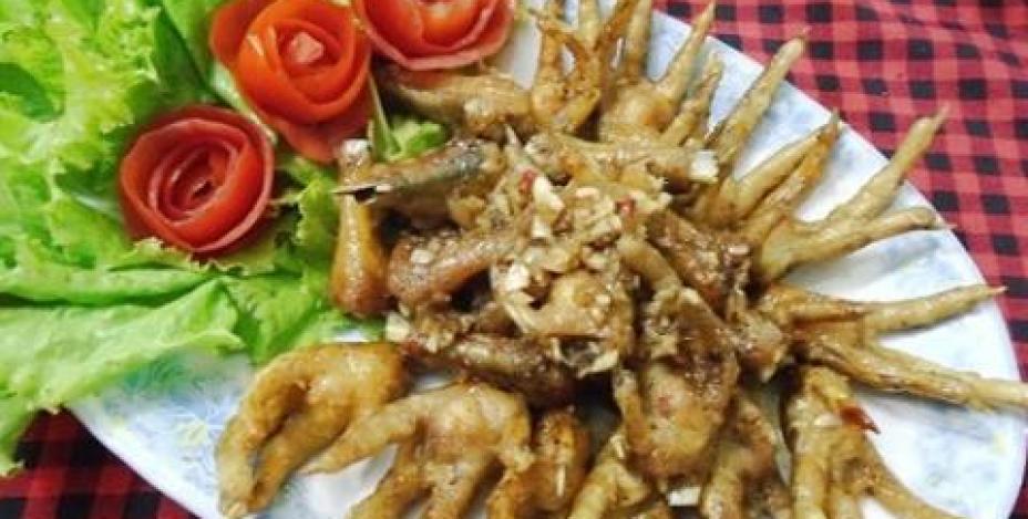 Cuối tuần lai rai với món chân gà chiên mắm tỏi, chân gà rang muối ngon tuyệt