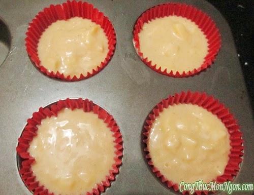 Cuối tuần làm bánh muffin táo ăn chơi