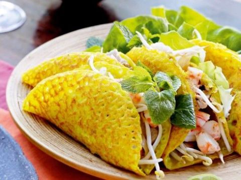 cuoi tuan lam banh xeo chuan mien nam gion rum dai ca nha Cuối tuần làm bánh xèo chuẩn miền Nam giòn rụm đãi cả nhà