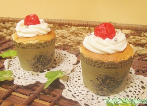 cupcake nhan kem chanh leo ngon tuyet Cupcake nhân kem chanh leo ngon tuyệt!