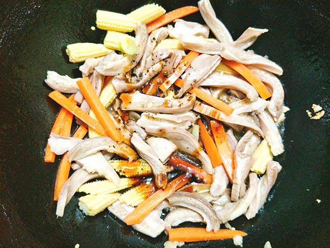 Dạ dày xào thập cẩm dai dai thơm thơm cực hấp dẫn