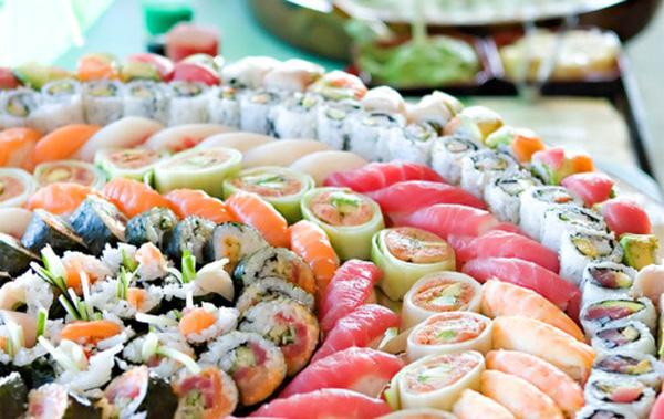 Đã mắt với món sushi trứ danh từ Nhật Bản