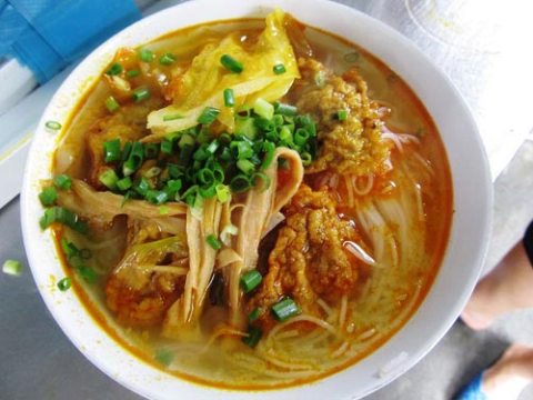 danh thuc vi giac voi bun cha ca Đánh thức vị giác với bún chả cá