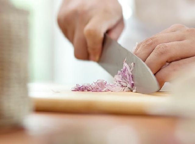 Đậu hũ non om nấm hương