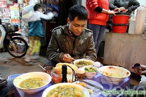 Đi ăn cháo lươn xứ Nghệ cay nồng