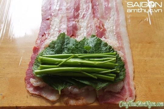 Đổi vị với thịt xông khói cuốn chả cá lạ miệng