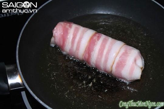 Đổi vị với thịt xông khói cuốn chả cá lạ miệng