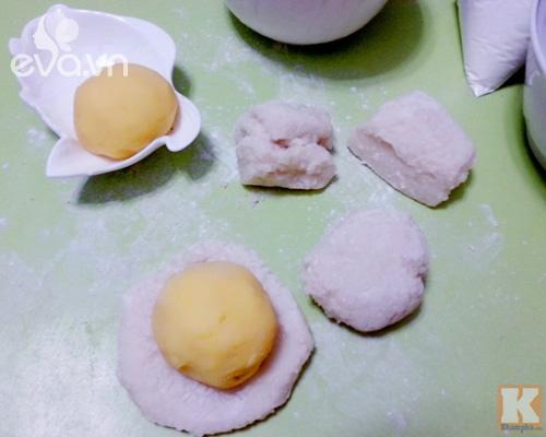 Đón Trung thu với bánh dẻo nhân đậu xanh trắng ngần