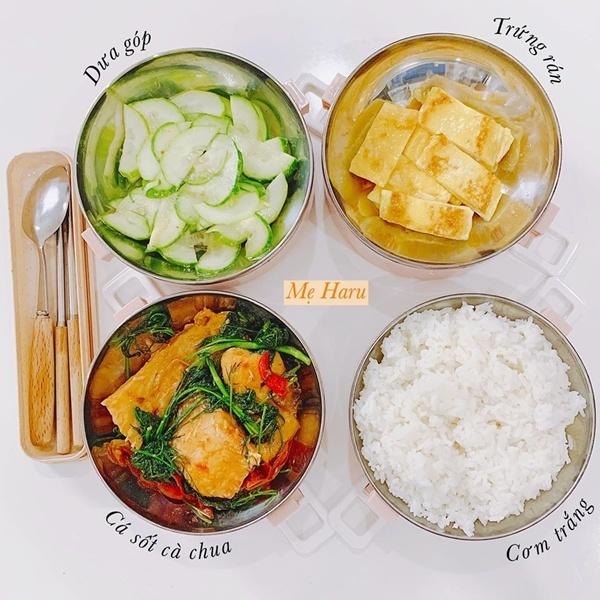 Được vợ đảm chuẩn bị cơm trưa cho mang đi làm, chồng vẫn nghĩ ra đủ 'chiêu trò' để từ chối