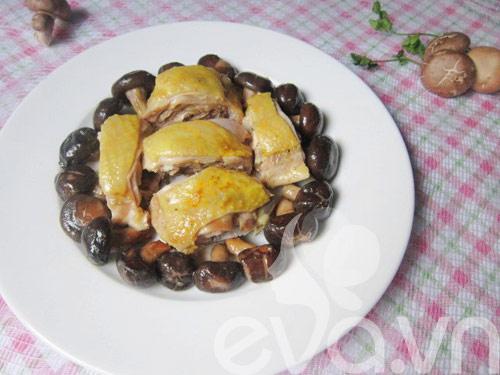 Gà hấp nấm thơm ngon đặc biệt