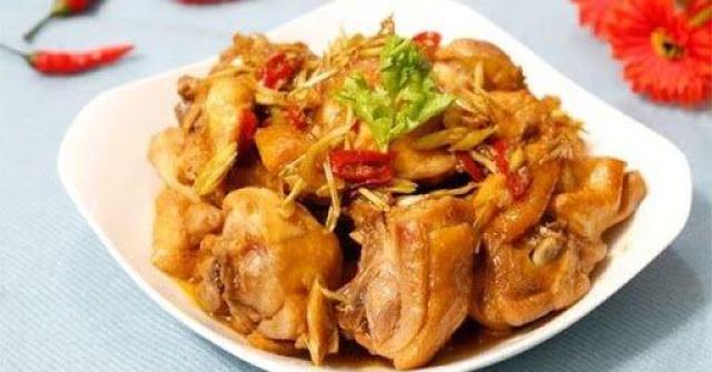 Gà kho sả ớt ngon chuẩn vị cả nhà đều mê với cách làm đơn giản