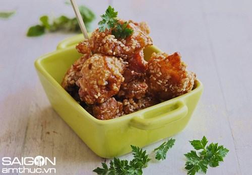 Gà lăn mè thơm ngon hấp dẫn