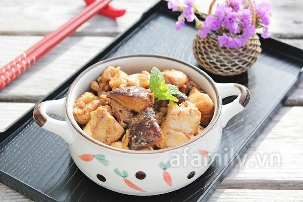 Gà xào sa tế làm siêu tốc ăn siêu ngon