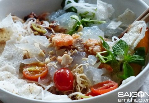 giam nuoc mon bun co mot khong hai o hue Giấm nuốc - món bún có một không hai ở Huế