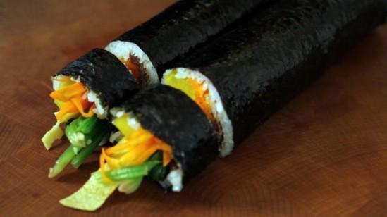 Gimbap thịt bò nhanh gọn cho bữa trưa văn phòng