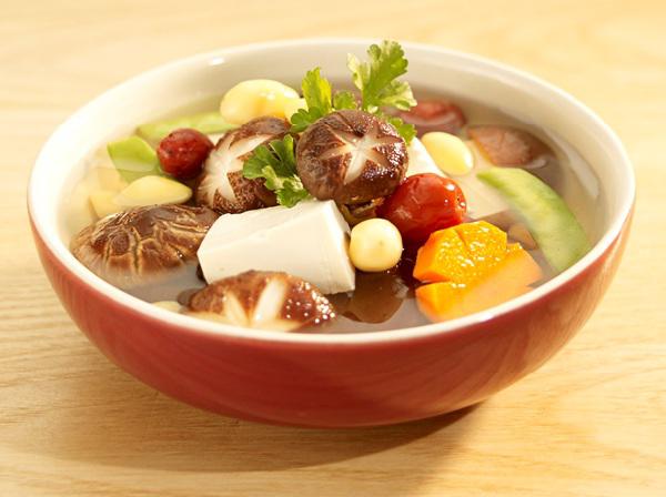 GK Master chef Tuấn Hải: 4 lỗi của bà nội trợ khi nấu canh rau củ cho mâm cỗ Tết