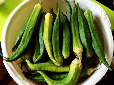 Gỏi đậu bắp giòn giòn
