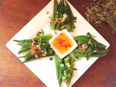 Gỏi đậu bắp giòn giòn
