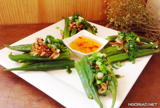 Gỏi đậu bắp giòn giòn