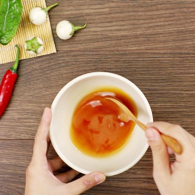 Gỏi thịt bò cà pháo chua giòn lạ miệng