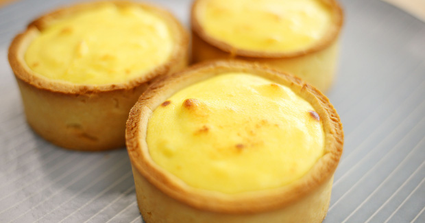 guc nga truoc mon banh tart sau rieng vua de lam lai ngon het nac "Gục ngã" trước món bánh tart sầu riêng vừa dễ làm lại ngon hết nấc