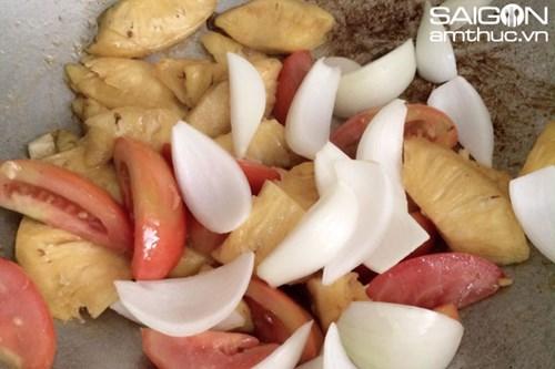 Hấp dẫn bò xào thơm chua ngọt