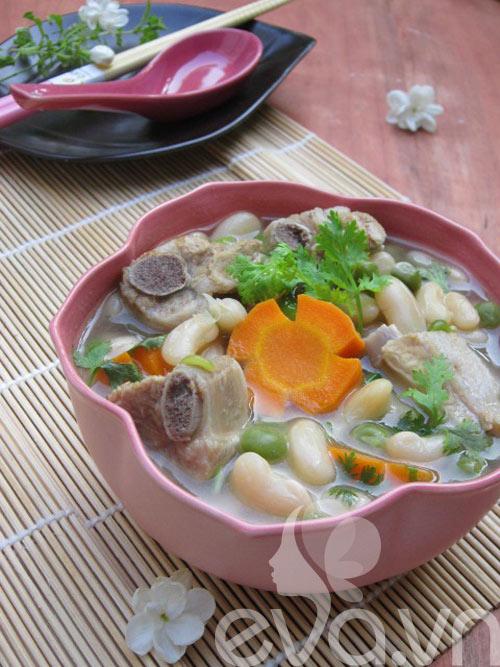 Hấp dẫn canh sườn hầm đậu