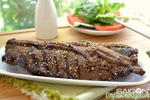 Hấp dẫn món sườn bò nướng BBQ kiểu Hàn Quốc