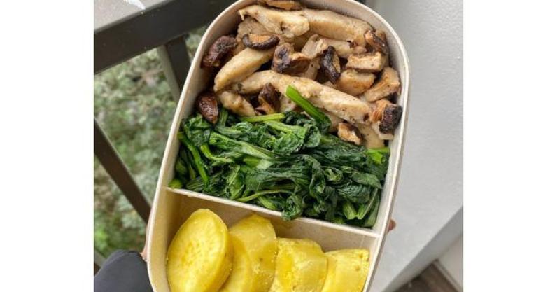 Học 9x xinh đẹp ăn Eat Clean vừa giảm cân lại khỏe người, quan trọng là chế biến siêu dễ, vụng mấy cũng làm theo được