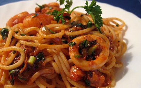 hoc nau an lam mi tagliolini Học nấu ăn: Làm mì Tagliolini