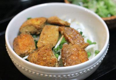 Hủ tiếu chay thanh tịnh mà vẫn thơm ngon, hấp dẫn