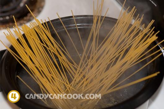 Hướng dẫn cách làm Pasta sốt kem với thịt xông khó