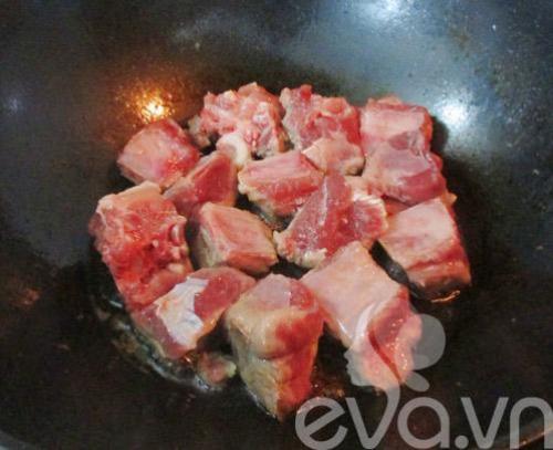 Hướng dẫn chế biến món sườn sốt me ngon đậm đà, đưa cơm
