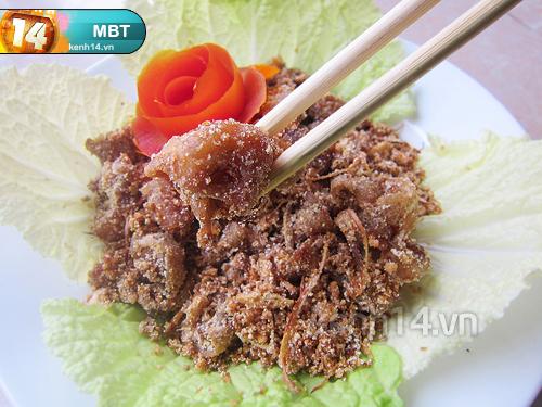 Hướng dẫn làm món gân gà rang muối ngon tuyệt