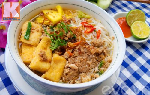 Hướng dẫn nấu bún riêu cua cho bữa sáng ngon miệng