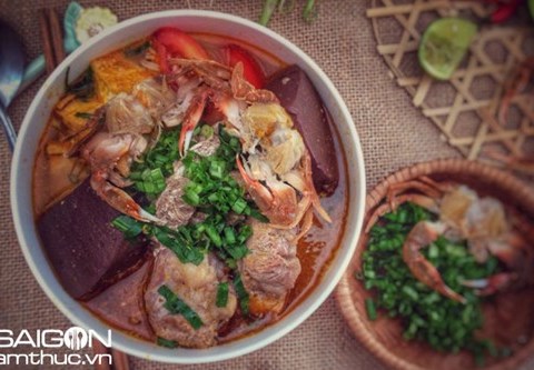 huong dan nau bun rieu ram thom ngon ngay cuoi tuan Hướng dẫn nấu bún riêu rạm thơm ngon ngày cuối tuần